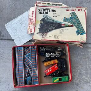 Vintage Battery Operated Shuttle Train‎ Deluxe Set Toy Train - UNTESTED